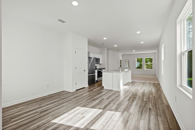 141 Covey Rise Dr, Aynor, SC 29511