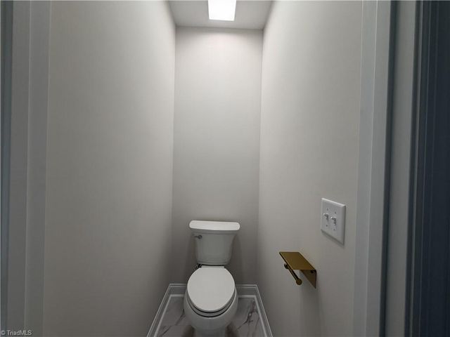 7104 Faucette Farms Drive, Browns Summit, NC 27214