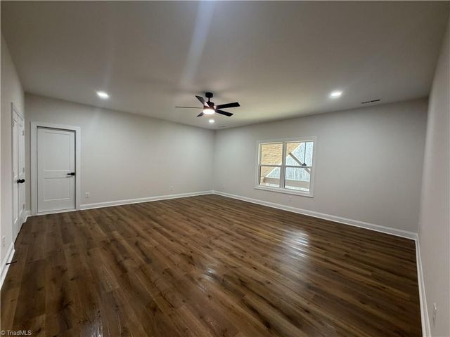 7104 Faucette Farms Drive, Browns Summit, NC 27214