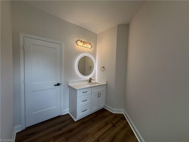 7104 Faucette Farms Drive, Browns Summit, NC 27214