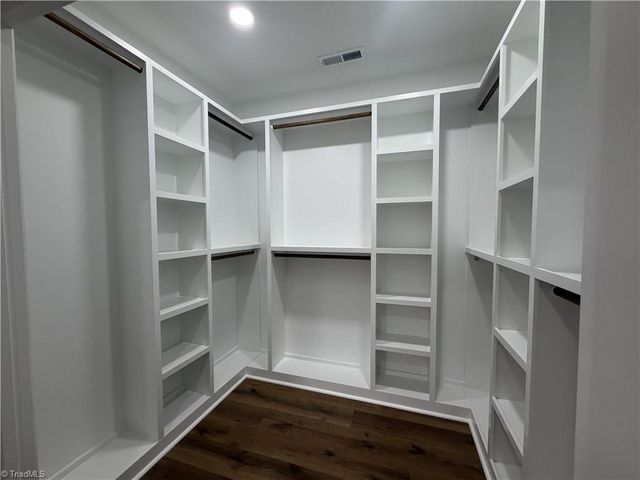 7104 Faucette Farms Drive, Browns Summit, NC 27214