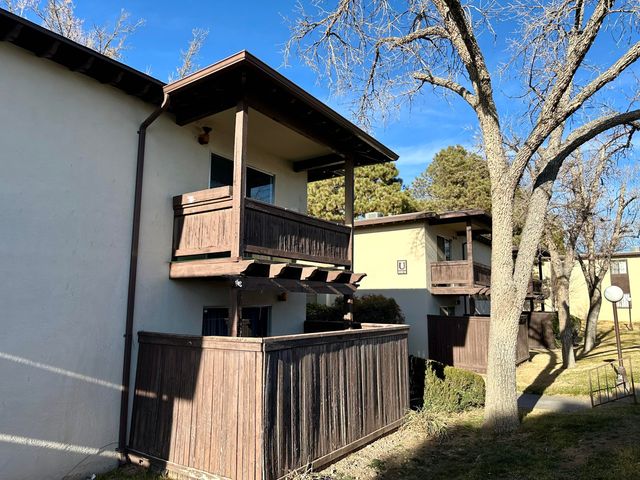 1601 Pennsylvania Street NE U 04, Albuquerque, NM 87110
