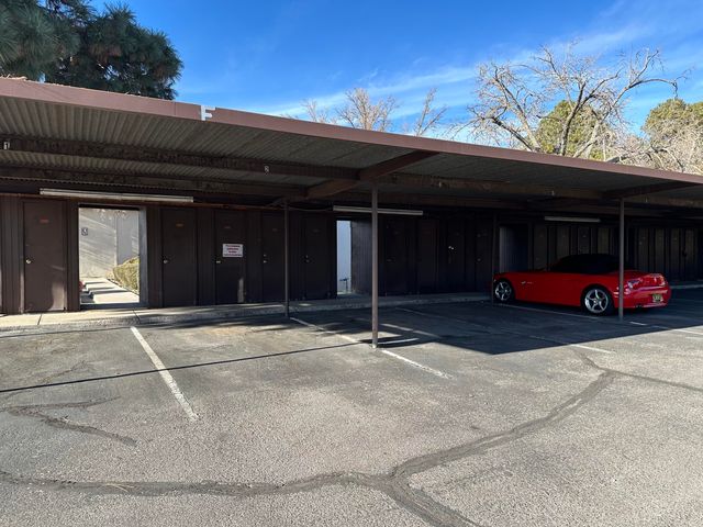 1601 Pennsylvania Street NE U 04, Albuquerque, NM 87110