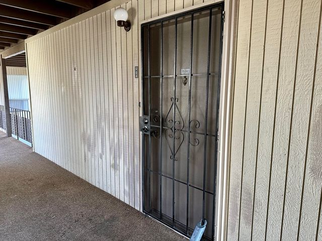 1601 Pennsylvania Street NE U 04, Albuquerque, NM 87110