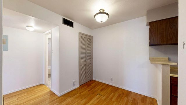 1601 Pennsylvania Street NE U 04, Albuquerque, NM 87110