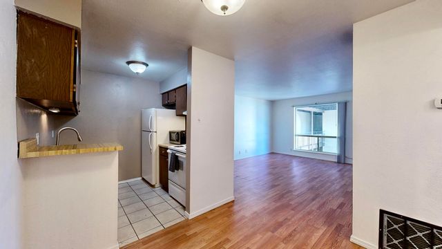 1601 Pennsylvania Street NE U 04, Albuquerque, NM 87110