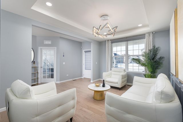 1127 Hibbard Road, Naperville, IL 60563