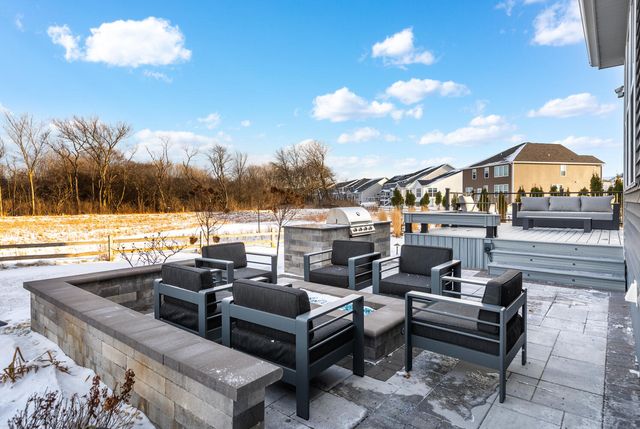 1127 Hibbard Road, Naperville, IL 60563