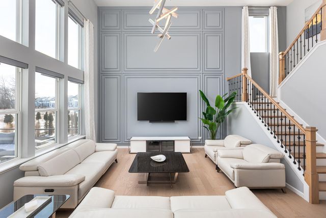 1127 Hibbard Road, Naperville, IL 60563