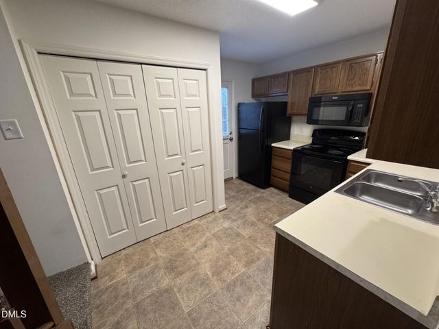 174 Winners Circle, Cary, NC 27511