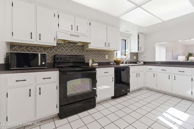 5807 N Atlantic Avenue 421, Cape Canaveral, FL 32920