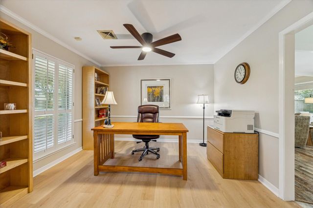 10902 Mullins Drive, Houston, TX 77096