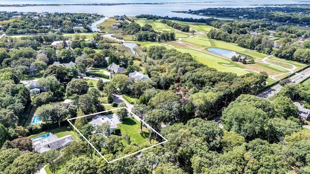 32 White Oak Lane, Westhampton Beach, NY 11978
