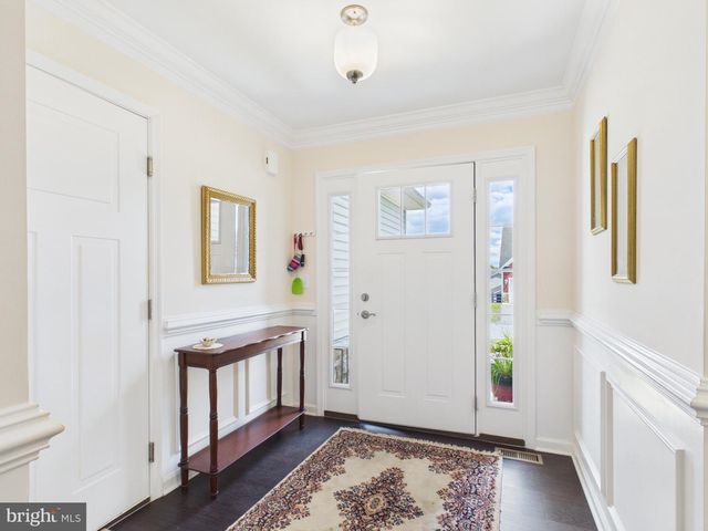 185 TWICKENHAM DR, Martinsburg, WV 25403