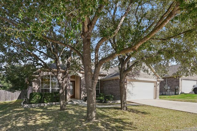 112 Storm Mountain Rd, Cibolo, TX 78108