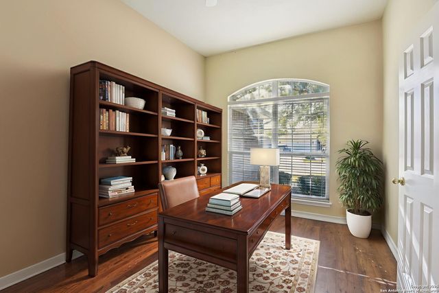 112 Storm Mountain Rd, Cibolo, TX 78108