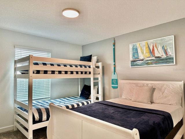 956 LEADER STREET, Davenport, FL 33896