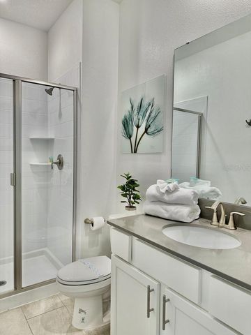 956 LEADER STREET, Davenport, FL 33896