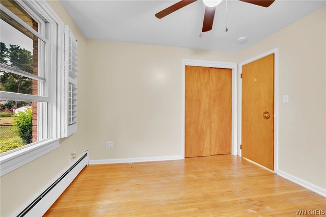 4751 Brentwood Drive, Clarence, NY 14221