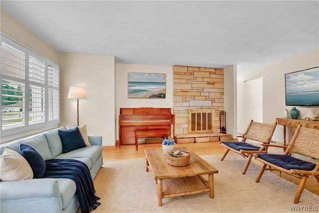 4751 Brentwood Drive, Clarence, NY 14221