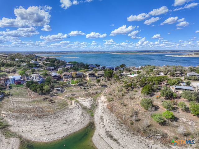 2550 Colleen Drive, Canyon Lake, TX 78133