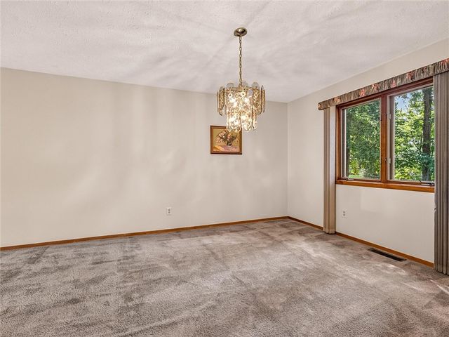 180 Brush Creek Drive, Greece, NY 14612