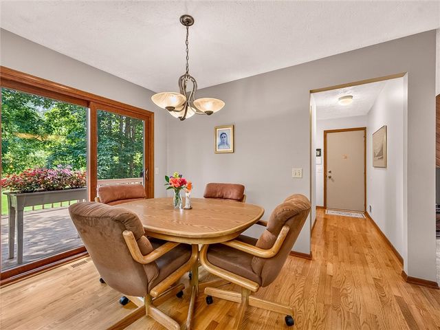 180 Brush Creek Drive, Greece, NY 14612
