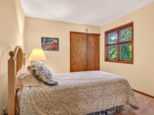 180 Brush Creek Drive, Greece, NY 14612