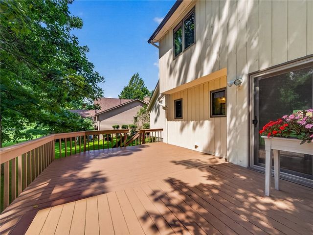 180 Brush Creek Drive, Greece, NY 14612
