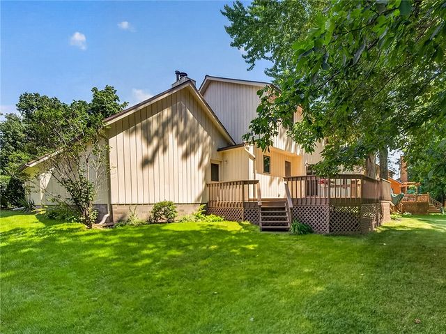 180 Brush Creek Drive, Greece, NY 14612