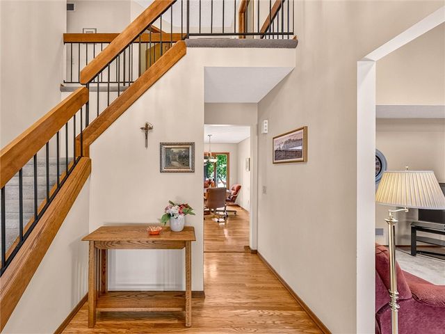180 Brush Creek Drive, Greece, NY 14612