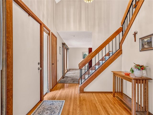 180 Brush Creek Drive, Greece, NY 14612