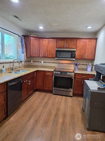 43729 284th Avenue SE, Enumclaw, WA 98022