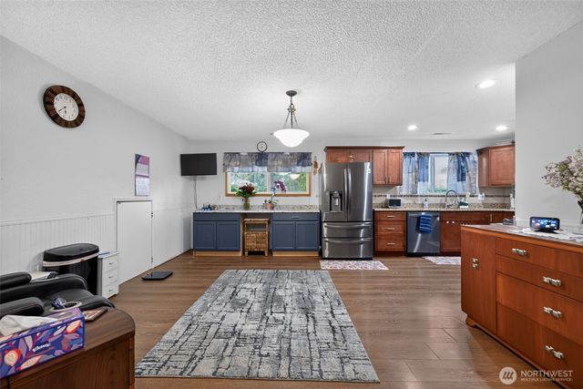 43729 284th Avenue SE, Enumclaw, WA 98022