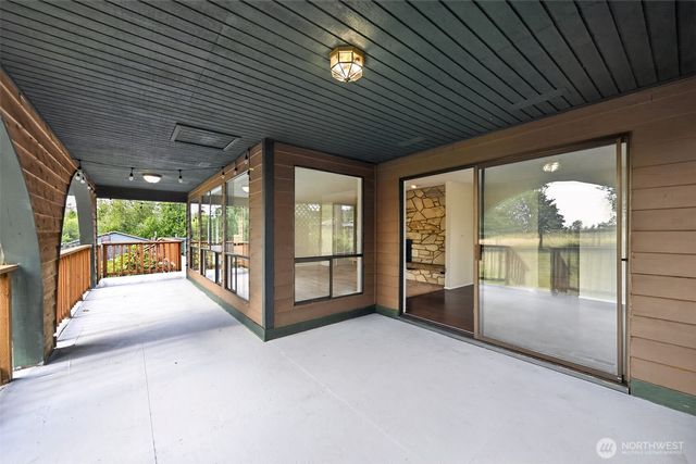 43729 284th Avenue SE, Enumclaw, WA 98022