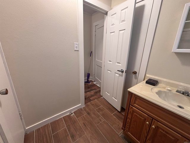 1108 N Hickory Street, Bald Knob, AR 72010