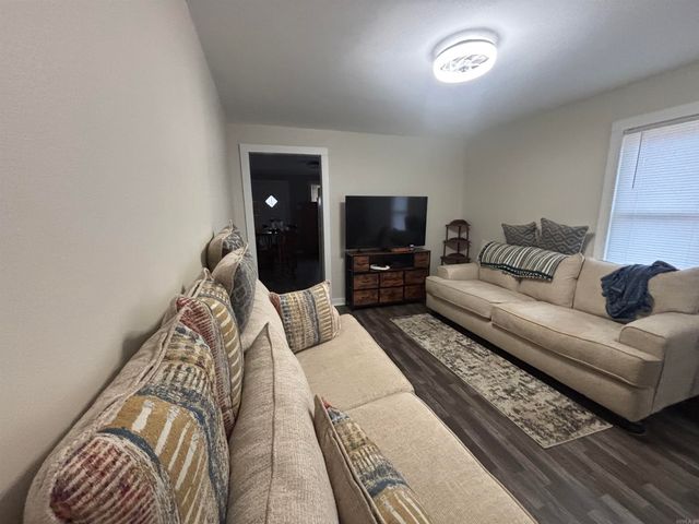 1108 N Hickory Street, Bald Knob, AR 72010