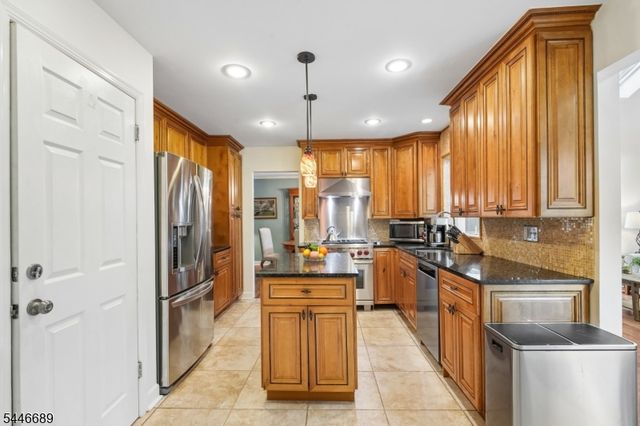 5 Pletcher Pl, Morris Twp., NJ 07960