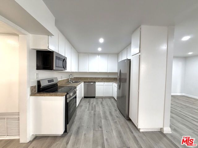 711 Orange Grove Avenue 214, South Pasadena, CA 91030