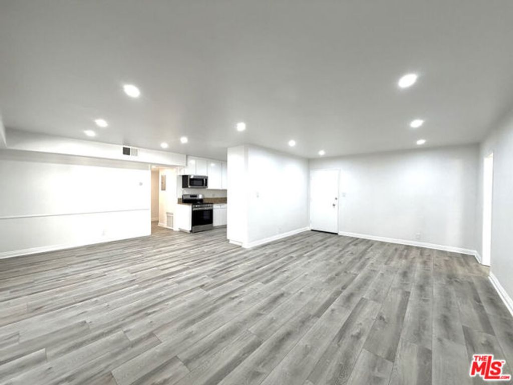711 Orange Grove Avenue 214, South Pasadena, CA 91030