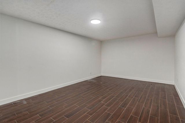 3526 W Farm Road 88, Springfield, MO 65803