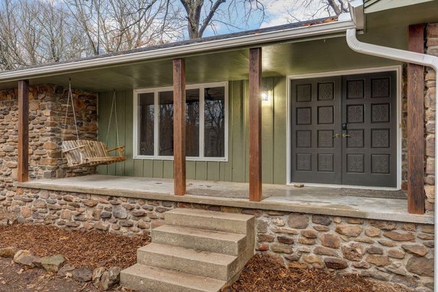 3526 W Farm Road 88, Springfield, MO 65803