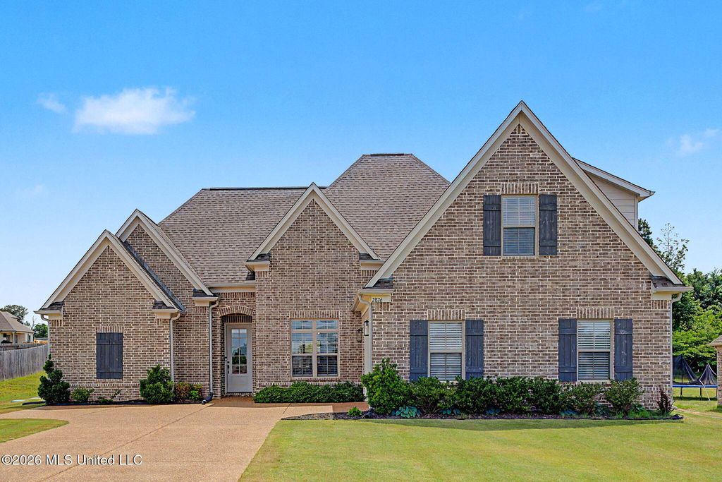 2876 Ross Meadows Lane, Olive Branch, MS 38654 — exterior