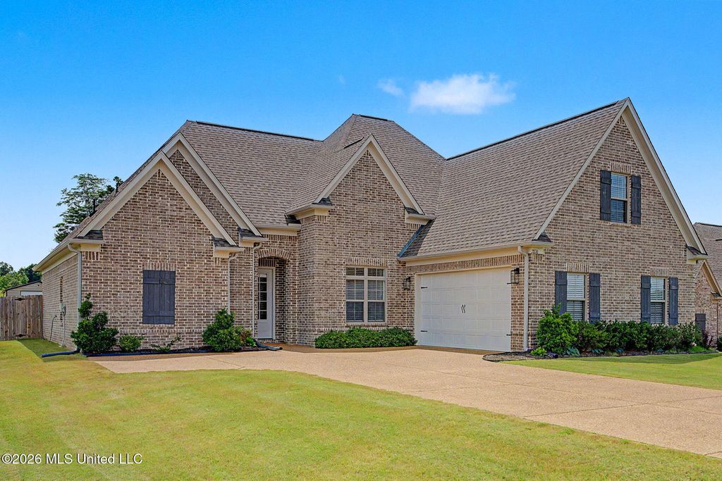 2876 Ross Meadows Lane, Olive Branch, MS 38654 — photo 2