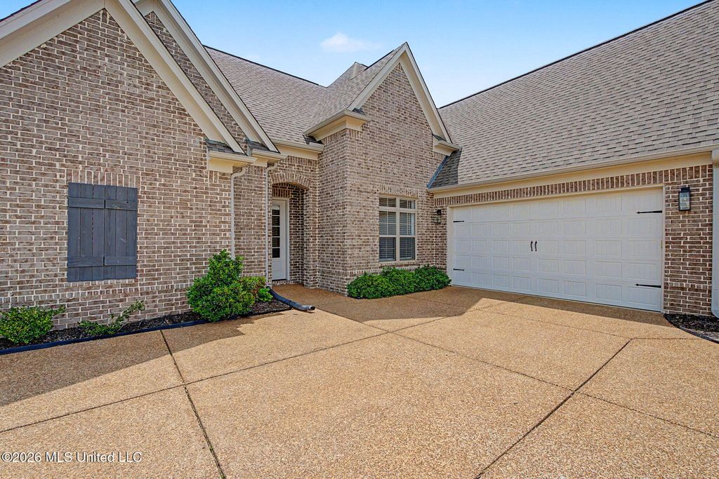 2876 Ross Meadows Lane, Olive Branch, MS 38654 — photo 5