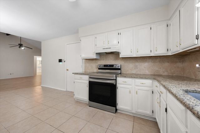 4303 Cypress Springs Court, Arlington, TX 76001