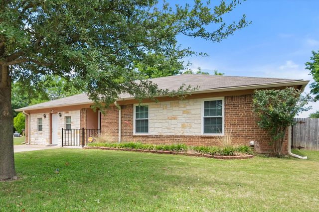 4303 Cypress Springs Court, Arlington, TX 76001