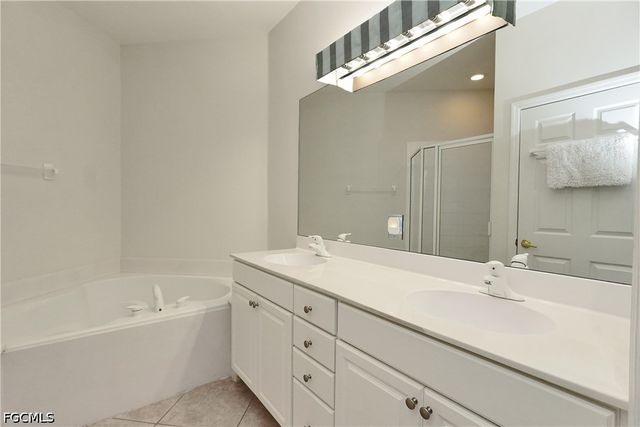 10015 Sky View WAY 1605, Fort Myers, FL 33913