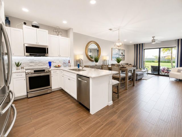 4218 N Dixie Highway 63, Oakland Park, FL 33334