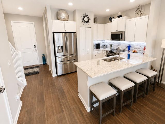 4218 N Dixie Highway 63, Oakland Park, FL 33334